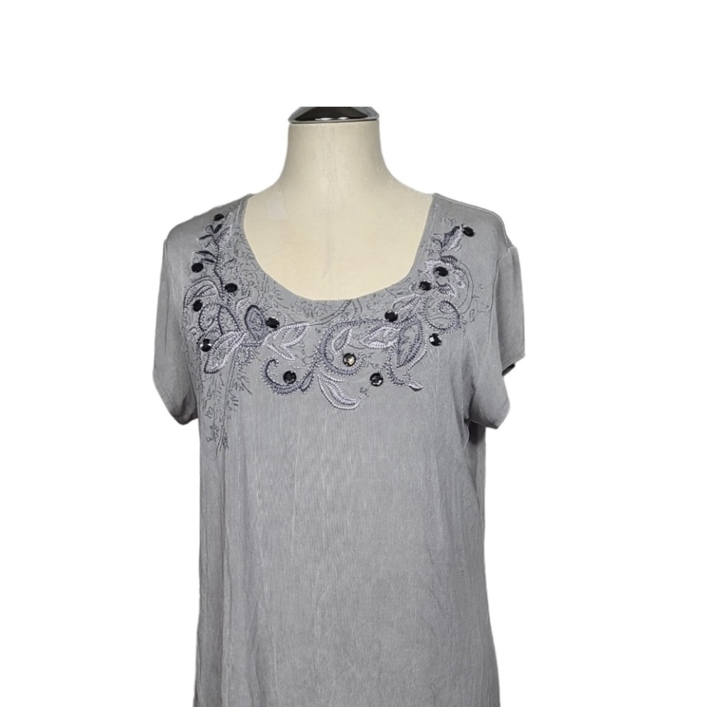 Chico's Travelers Scoop Neck Short Sleeve Embroidered Beaded Shirt L